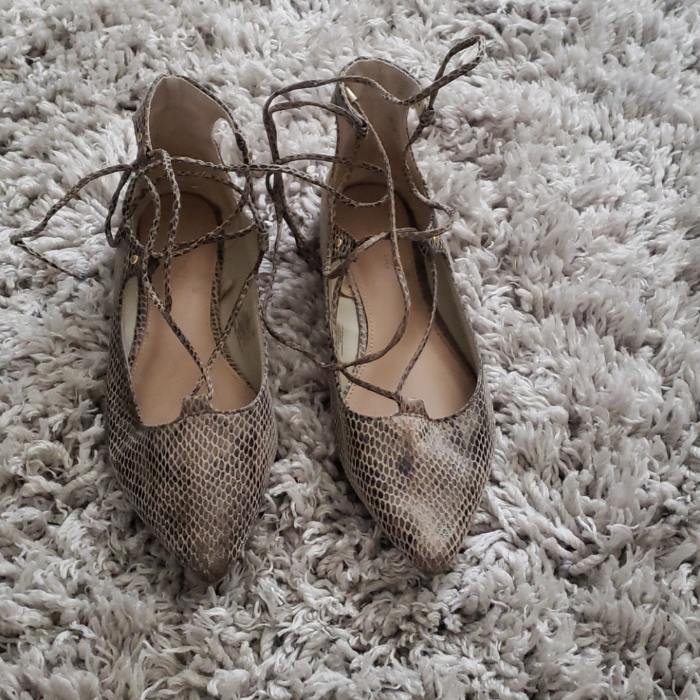 Snake skin flats with tie up ankle